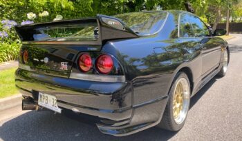 R33 GT-R V-Spec Coupe full